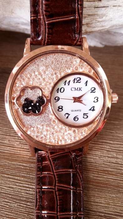 ***New 2016 fashion women quicksand watch ~ ladies flower diamond dress quartz***