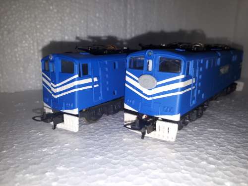 Customised Lima E5 loco and dummy - Blue train E341