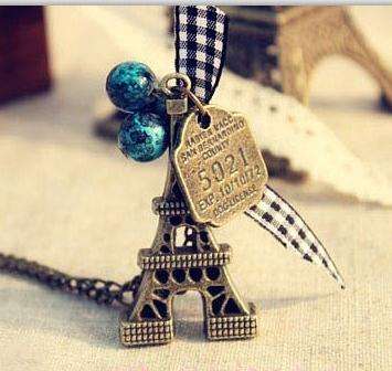 Fashion Jewelry Beautiful Retro Eiffel Tower Sweater Chain / Necklace