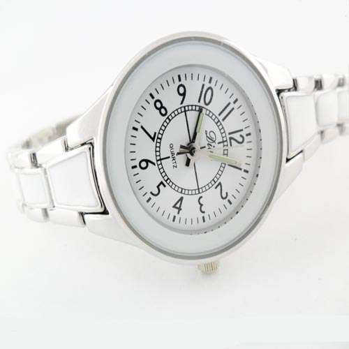 Fashionable Quartz Lady's Watch
