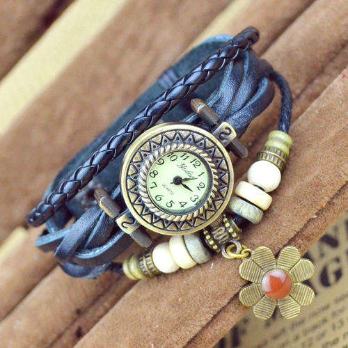 Hot Seller !!! -- European Fashion Genuine Leather Lady's Watch
