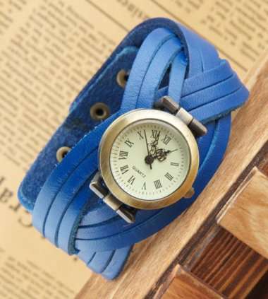 Hot Seller !!! -- European Fashion Genuine Leather Lady's Watch