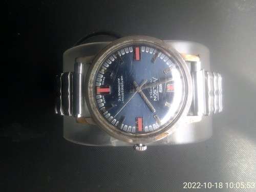 ANTIQUE NELSON WRIST WATCH WIND UP , NOT WORKING