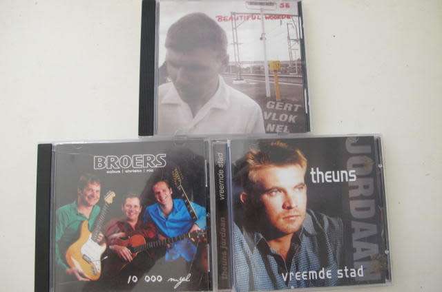AFRIKAANS C,D,S, - 3 DIFFERENT - GERT VLOK NEL - BROERS (COBUS/CHRISTO/NIC) THEUNS JORDAAN