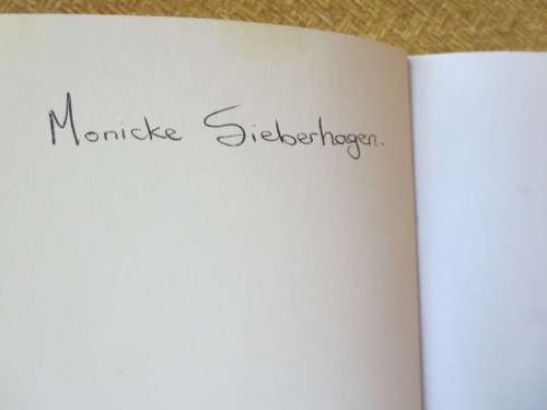DIE KORT DRIETALIGE WOORDEBOEK: Afrikaans, N-Sotho and English  deur G. M. Grobler