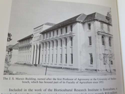 A HISTORY OF SCIENTIFIC ENDEAVOUR IN SOUTH AFRICA   Edited by A. C. Brown