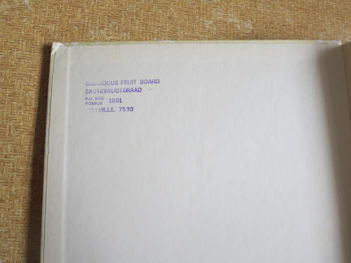 WEEDS OF CROPS AND GARDENS. Compiled by Kees Grabandt. (A CIBA-GEIGY Production)