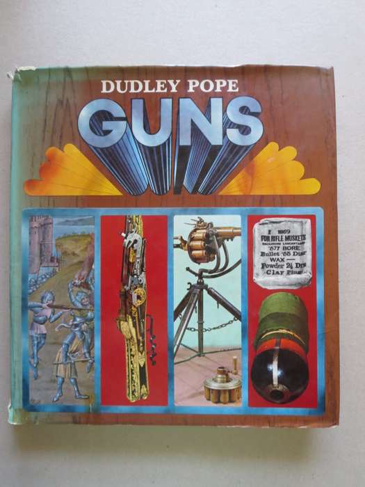 GUNS  by Dudley Pope  Drawings by Max Millar