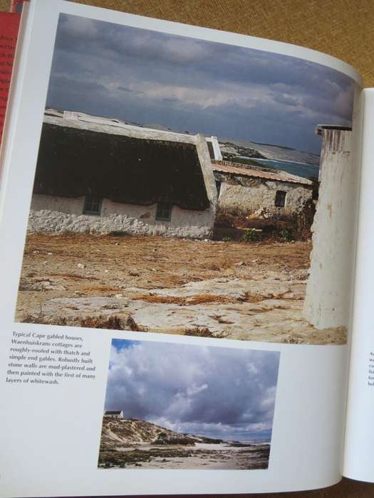 AFRICA STYLE IN SOUTH AFRICA - Pondokkies, Khayas & Castles  by Pamela Strauss (Architecture)