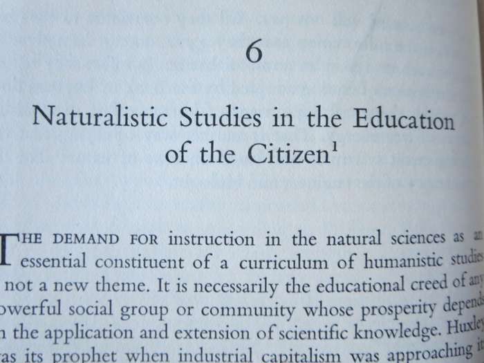 LANCELOT HOGBEN`S DANGEROUS THOUGHTS (Science, teaching, politics)