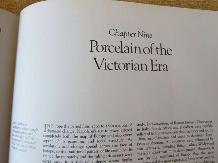THE HISTORY OF PORCELAIN  General Editor Paul Atterbury