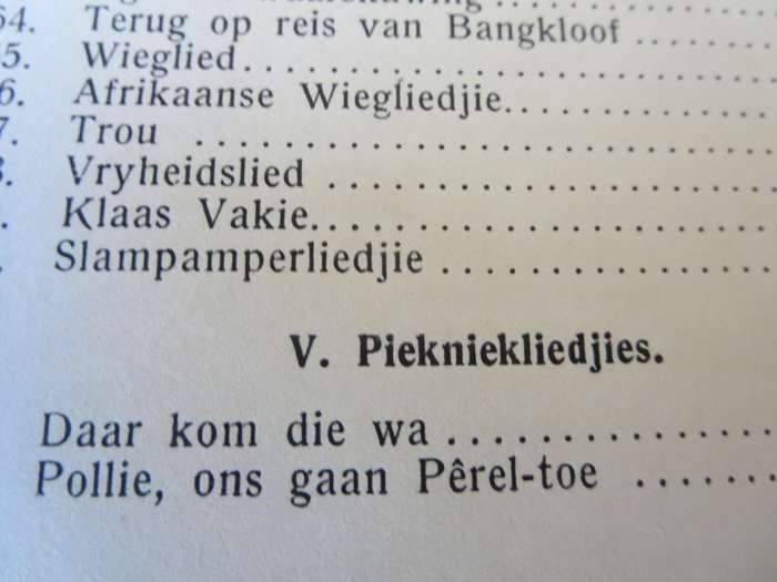 DIE GROOT AFRIKAANSE-HOLLANDSE LIEDERBUNDEL. Byeen versamel en gerangskik deur Joan van Niekerk  (P)