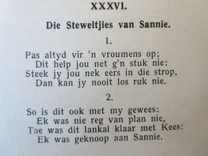 DIE GROOT AFRIKAANSE-HOLLANDSE LIEDERBUNDEL. Byeen versamel en gerangskik deur Joan van Niekerk  (P)