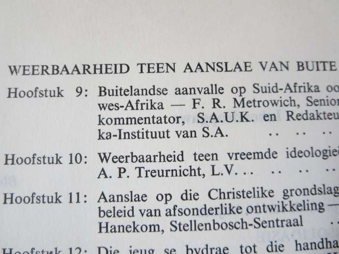 DIE JEUG SE AANDEEL IN RASSE-EN VOLKSVERHOUDINGE DEEL II.   (P)