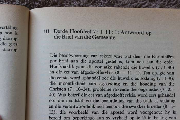 DIE EERSTE BRIEF AAN DIE KORINTIËRS verklaar deur Dr. E.P. Groenewald.