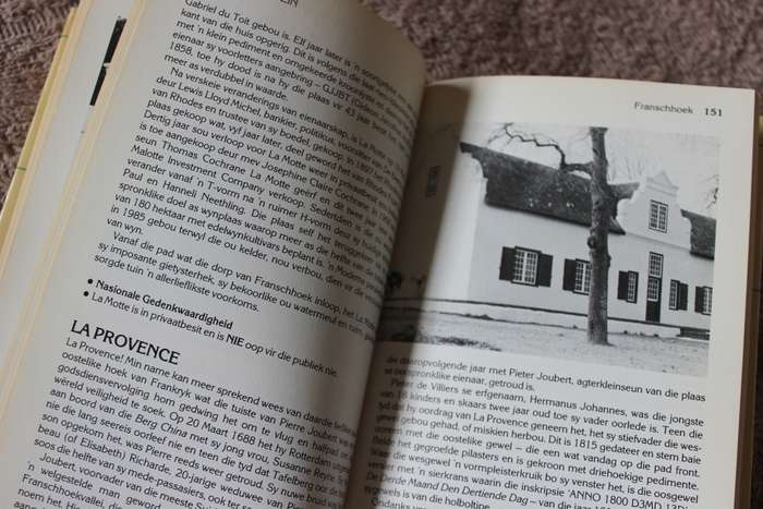 `N GIDS TOT KAAPS-HOLLANDSE HUISE. Phillida Brooke Simons.