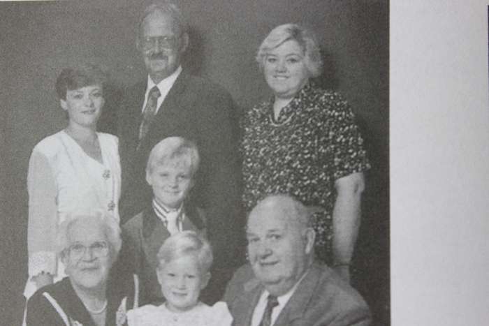 DIE KINDERS VERTEL. Lewensverhale van die Salomon Pienaar nasate. Elsie Pienaar van der Walt.