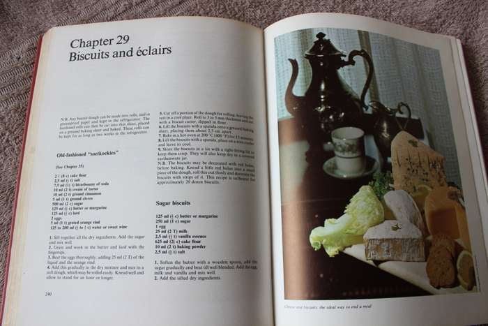 COOK AND ENJOY IT. S.J.A. de Villiers.