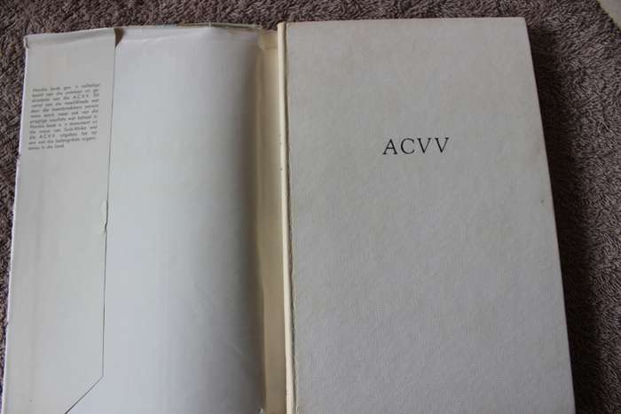 VROUE-VOLKSDIENS:Werk van Afrikaanse Christelike Vroueverening  deur H.C. Lambrechts & Erika Theron
