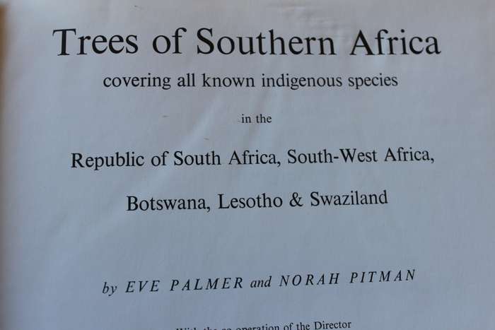 TREES OF SOUTHERN AFRICA by Eve Palmer and Norah Pitman. Volume One.   (W)