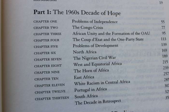 AFRICA. A MODERN HISTORY. Guy Arnold.   (W)