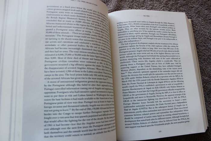 AFRICA. A MODERN HISTORY. Guy Arnold.   (W)