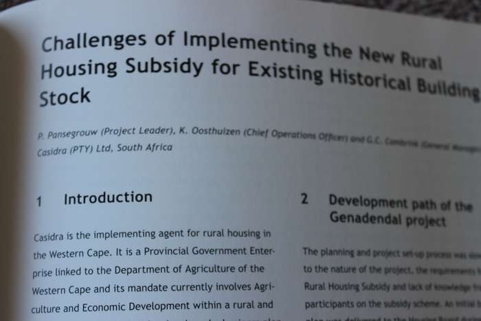 THE CHALLENGE OF GENADENDAL. Edited by: Hannetjie du Preez, Ron van Oers e.a.   (W)