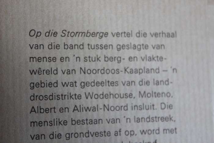 OP DIE STORMBERGE deur Hennie Aucamp EN `n BAKSEL IN DIE MôRE deur Hennie Aucamp en Margaret Bakkes