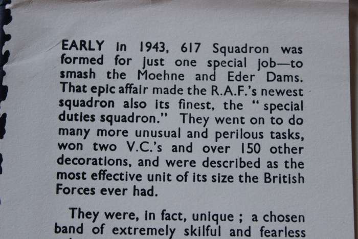 THE DAM BUSTERS by Paul Brickhill. (Second World War)   (P)