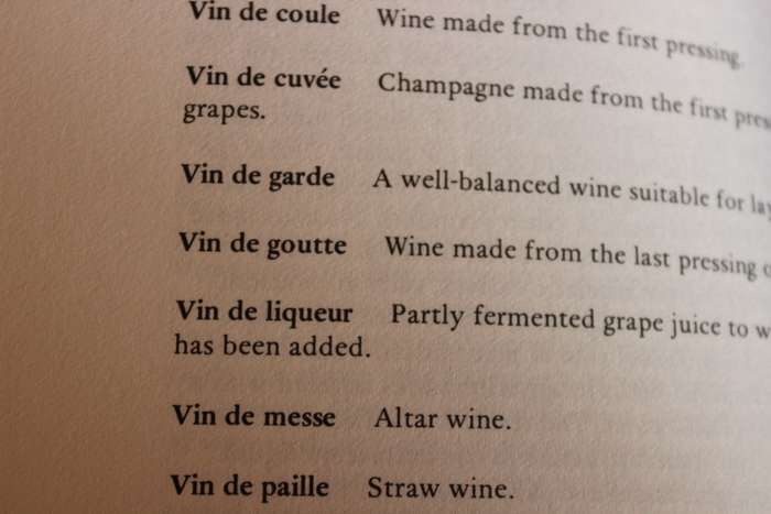 THE SOUTH AFRICAN WINE DICTIONARY. E.H. Bolsmann.   (W)