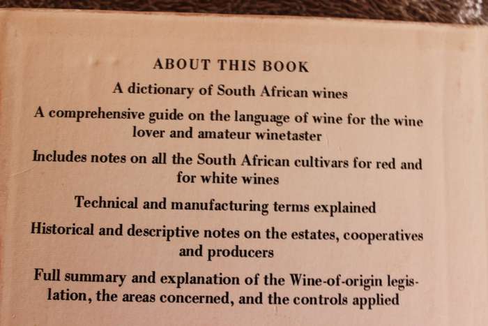 THE SOUTH AFRICAN WINE DICTIONARY. E.H. Bolsmann.   (W)