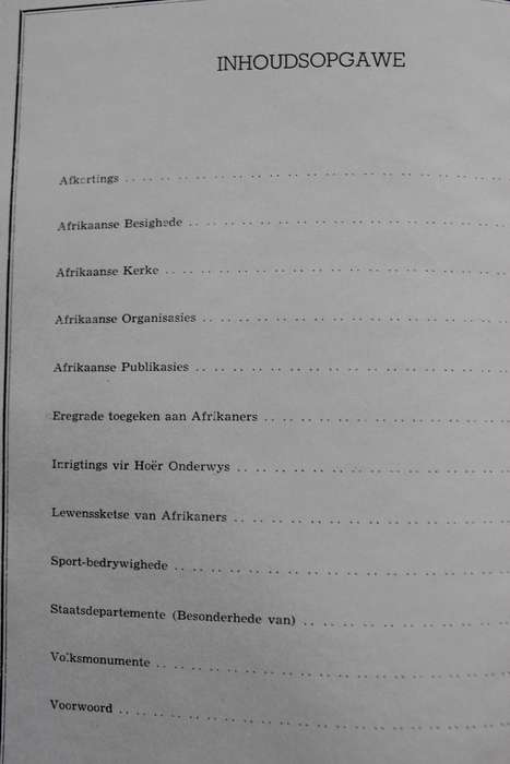 DIE AFRIKANER-PERSONEREGISTER 1942.    (P)