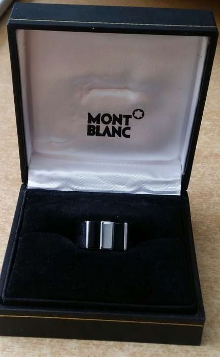 Montblanc Solid Silver with Natural Onyx Ring