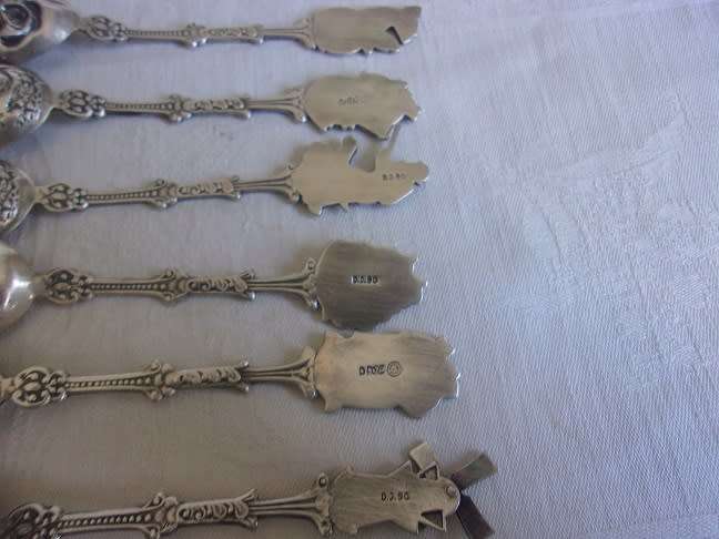 Set of 6 vintage Dutch silver plated teaspoons with stand