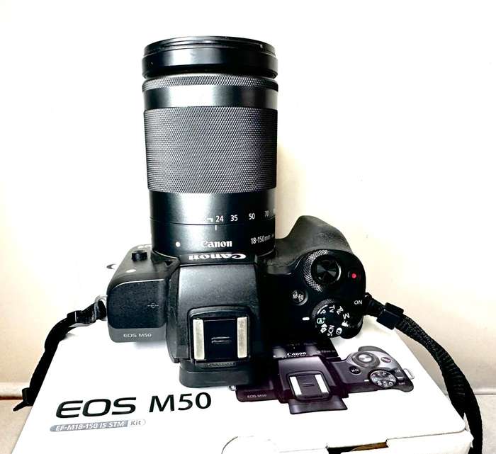 Canon EOS M50 Mirrorless camera with 18-150mm Lens & accessories excellent condition as new