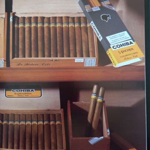 Hand Selected Cigars of the World   by Aurelio Pastor