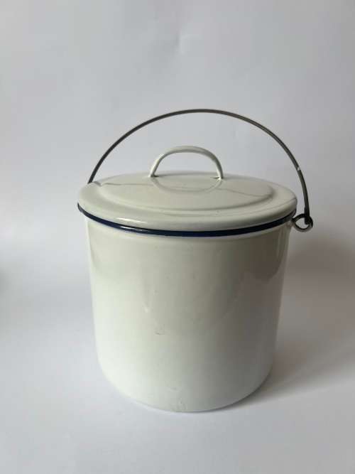 White Enamel Ice Bucket