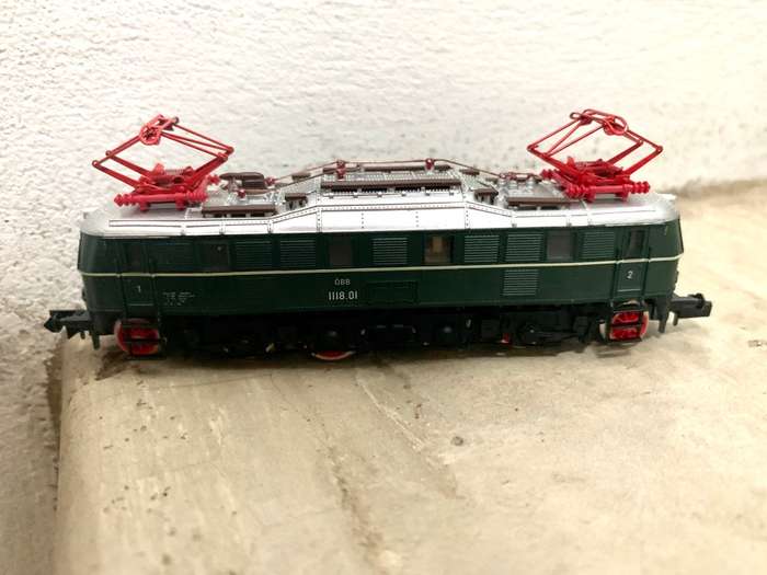 Arnold N Scale Locomotives