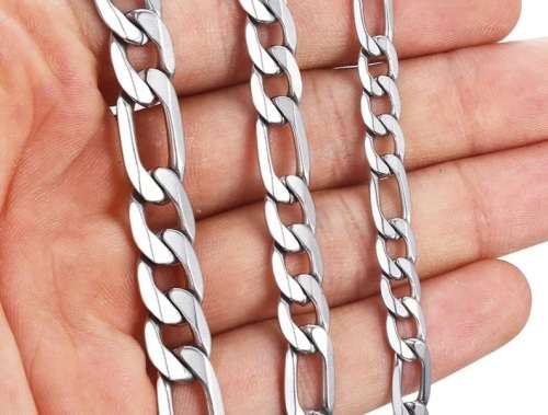 Gorgeous high quality figaro heavy solid titanium steel 5mm links...60cm lenght...never fade