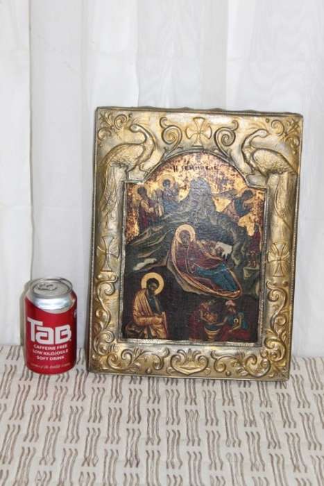 AN EXTREMELY RARE RUSSIAN RELIGIOUS ICON "NATIVITY SCENE" WITH SPECTACULAR ARTWORK