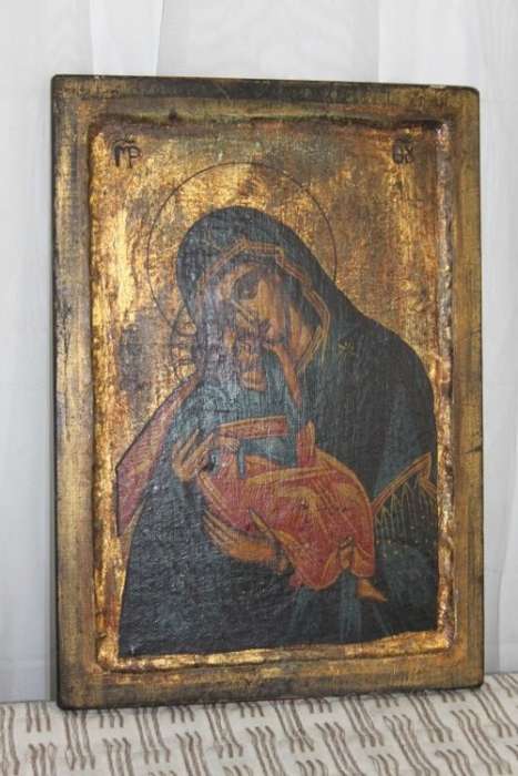 A SUPERB RARE RUSSIAN ORTHODOX RELIGIOUS ICON "MADONNA AND CHILD" WITH SPECTACULAR ARTWORK