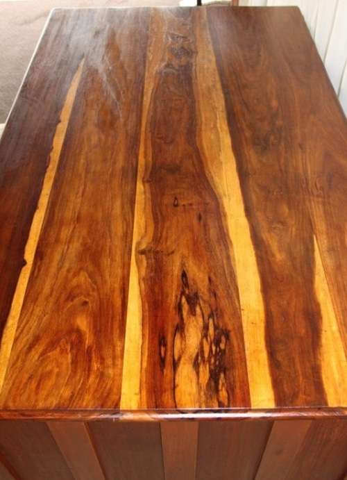 A SUPERB LARGE 6-DRAWER SOLID KIAAT EXECUTIVES DESK w/ STUNNING PERIOD HANDLES IN GREAT CONDITION
