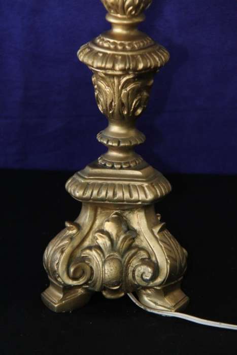 A large, gorgeous & beautifully ornate Baroque table lamp with a stunning large shade