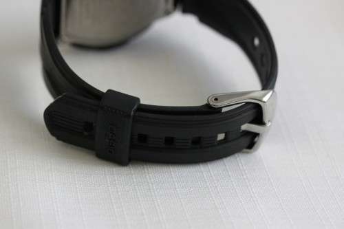 A fantastic Casio (AQF-102W) sports watch w/ a digital & analog display and a multitude of functions