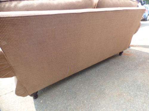 2 top quality large comfy couches in good condition!! Stunning in informal areas. bid/couch
