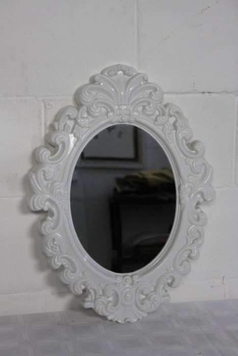 A stunning white ornately moulded oval wall mirror in awesome condition; Perfect to paint technique