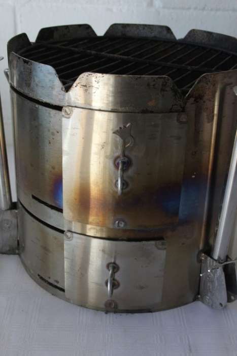 A very useful and portable "Potjie King" outdoor cooking device in its original bag
