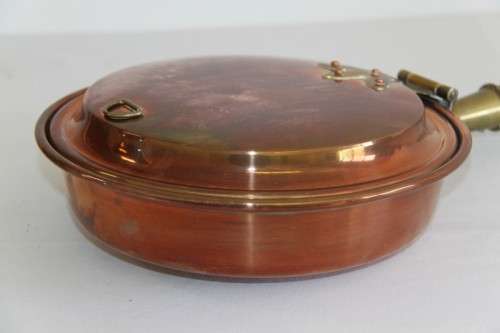An authentic antique Victorian full size copper "coal" bed warmer with a mahogany handle - RS17Sale