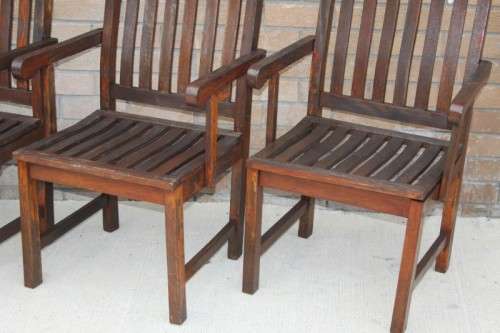 An awesome Garden Pro solid wooden 8-seater garden/ patio set including 8x armchairs & extend table