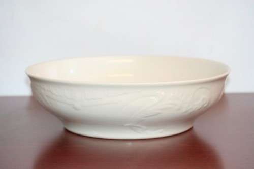 A beautiful X-large (39.5cm) Belgian made Royal Boch "Classic" Ivory porcelain bowl = Stunning!!!